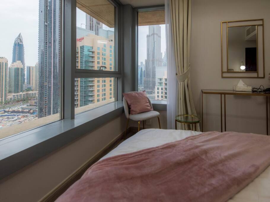 First Class 2Br With Full Burj Khalifa And Fountain View Dubai Ngoại thất bức ảnh