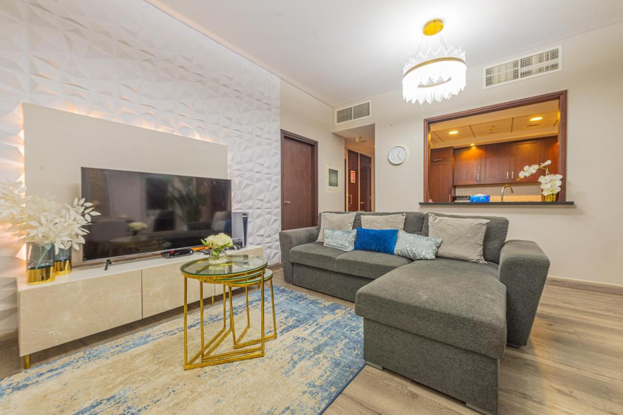 First Class 2Br With Full Burj Khalifa And Fountain View Dubai Ngoại thất bức ảnh
