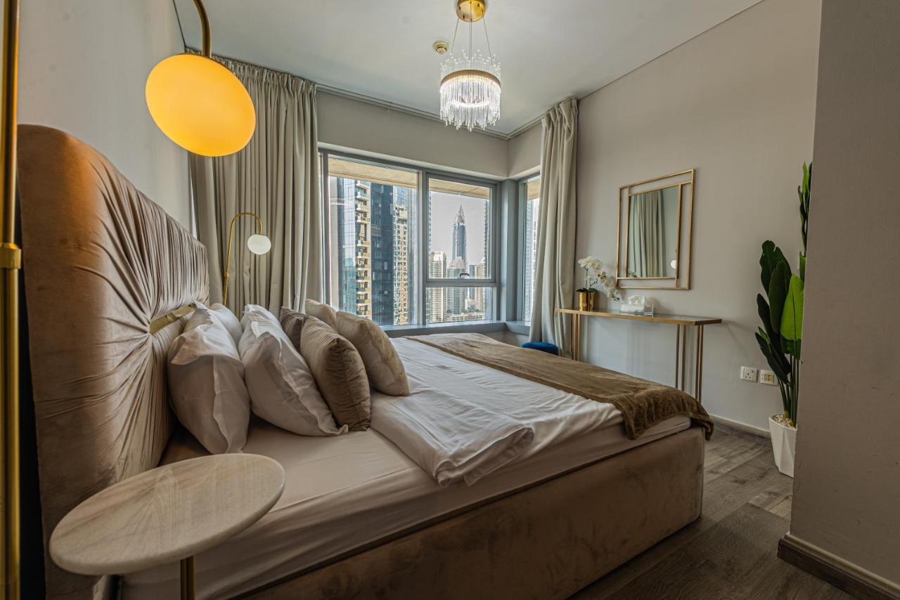 First Class 2Br With Full Burj Khalifa And Fountain View Dubai Ngoại thất bức ảnh